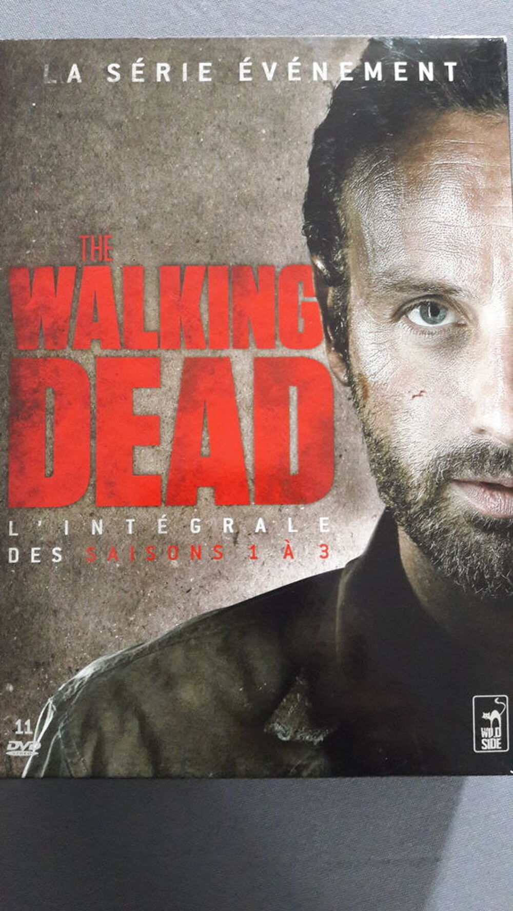 The WALKING DEAD DVD et blu-ray