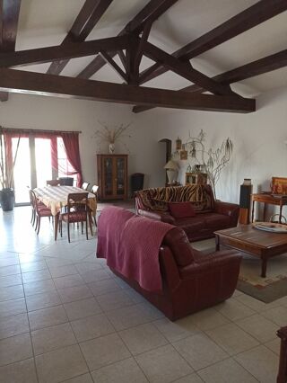  Maison � vendre 6 pi�ces 205 m�