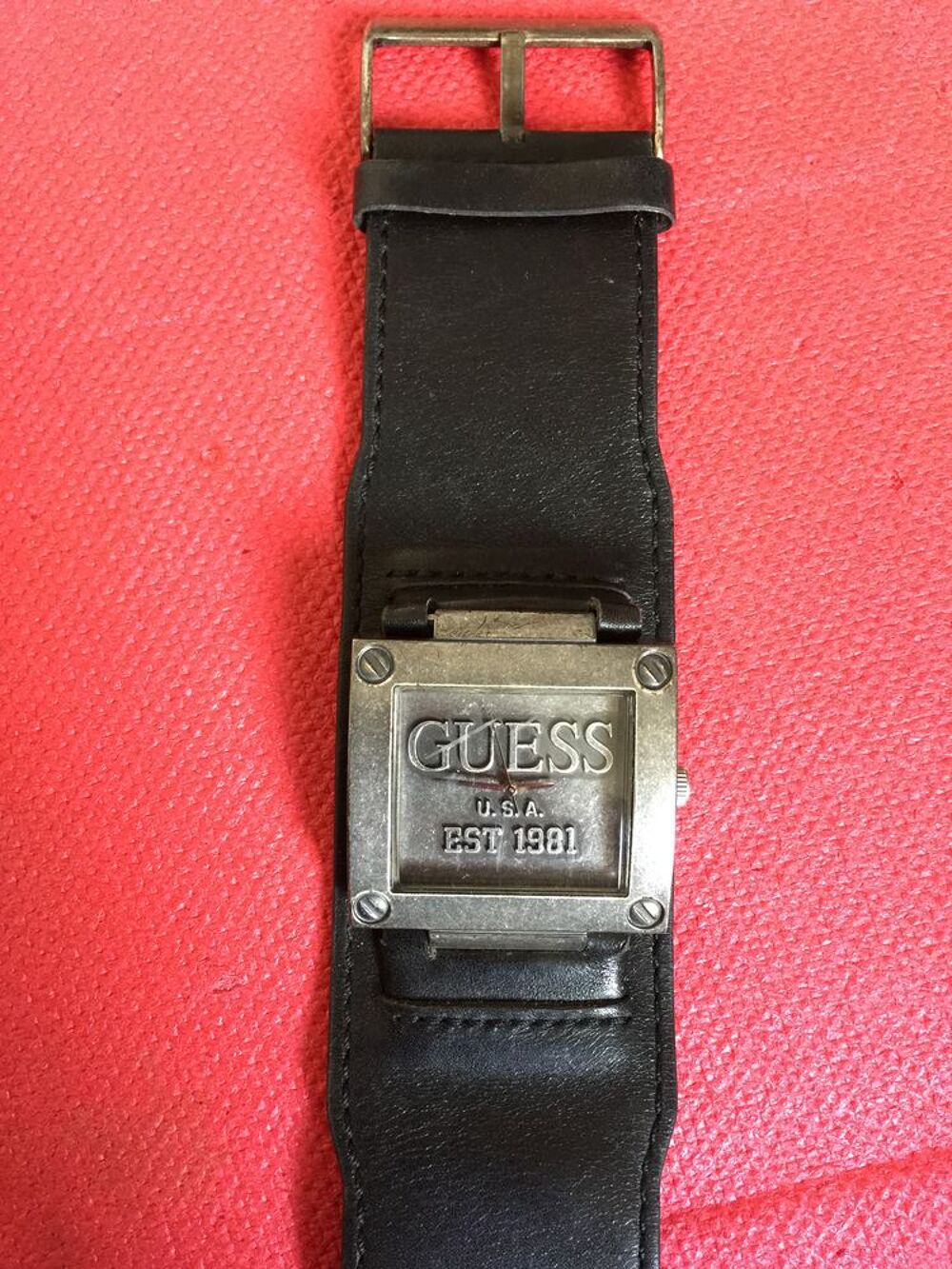 montre GUESS Bijoux et montres