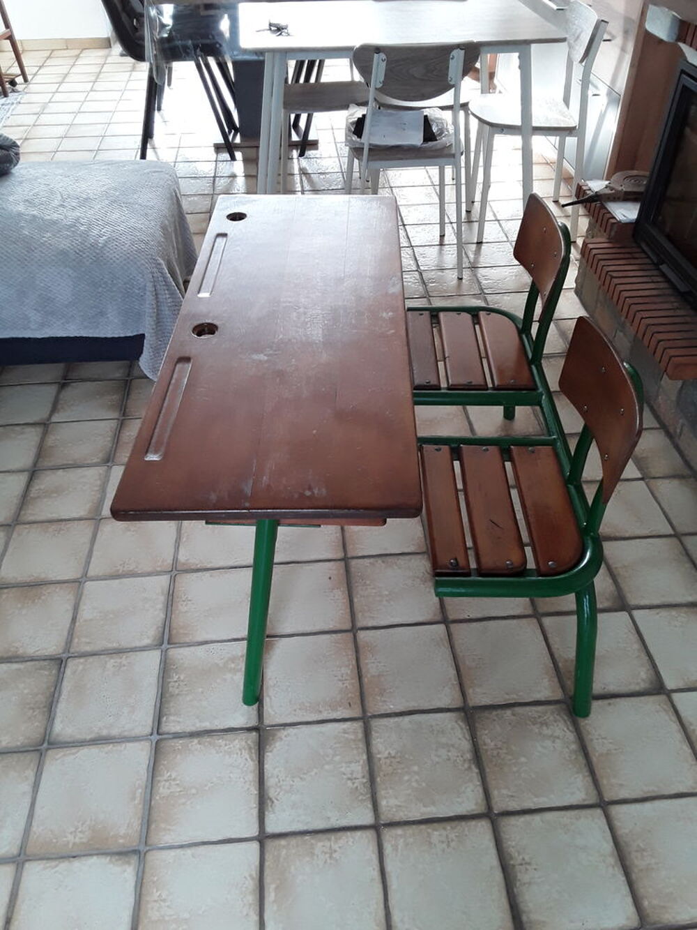 Table d &eacute;colier Mobilier enfants