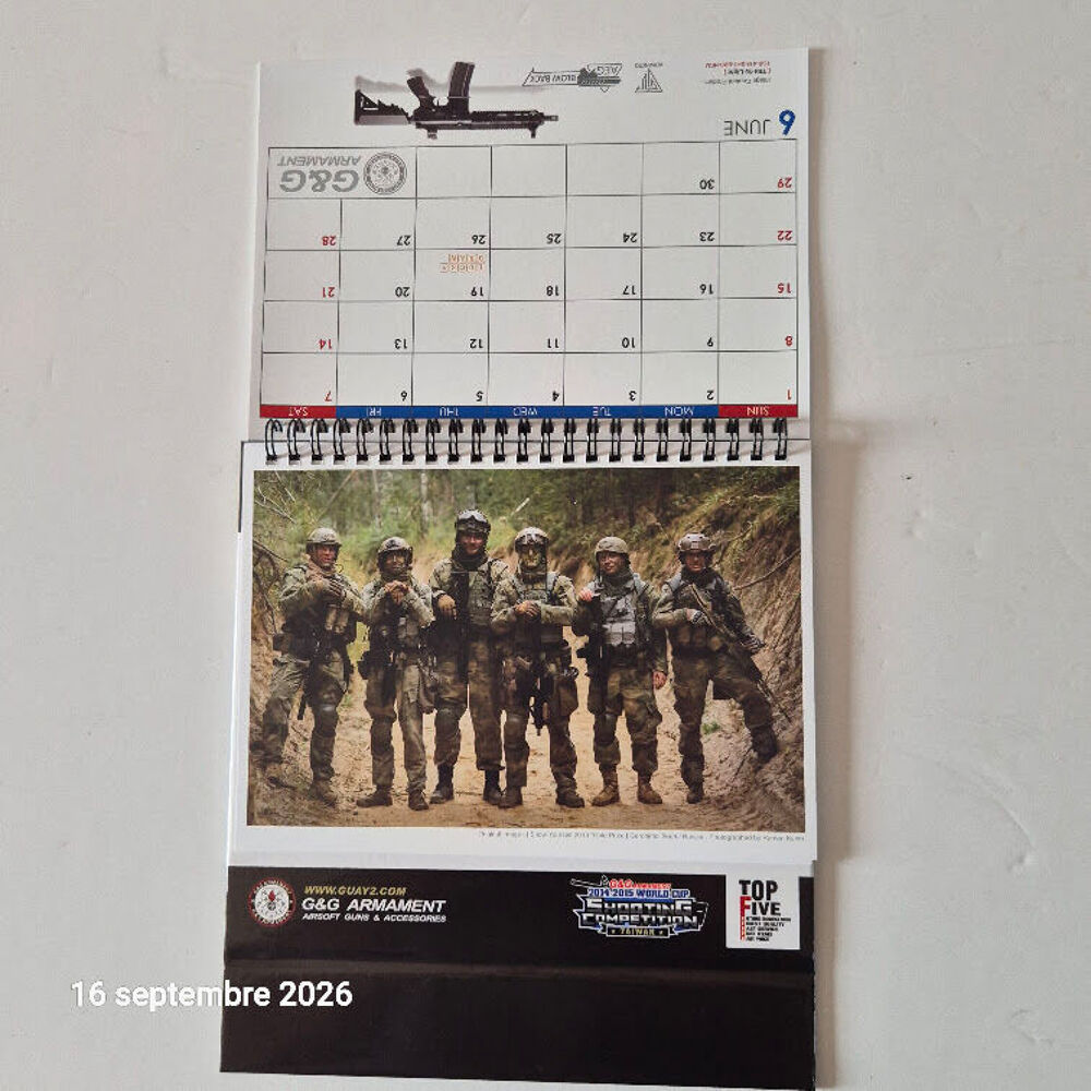 calendrier de bureau promotionnel de l'ann&eacute;e 2014 &eacute;dit&eacute; par 