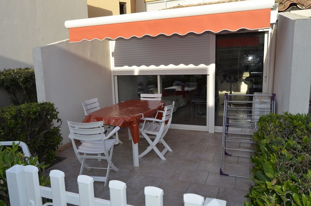 Location Appartement CAP D'AGDE NATURISTE STUDIO PORT SOLEIL Le cap d agde