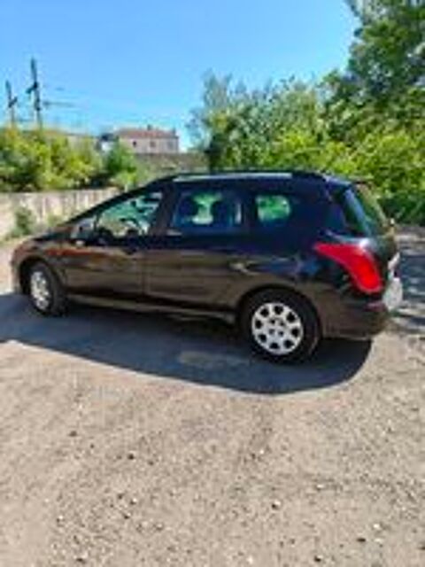 308 SW 1.6 HDi 110ch FAP BVM6 BLUE LION Confort 2008 occasion 42800 Ch&acirc;teauneuf