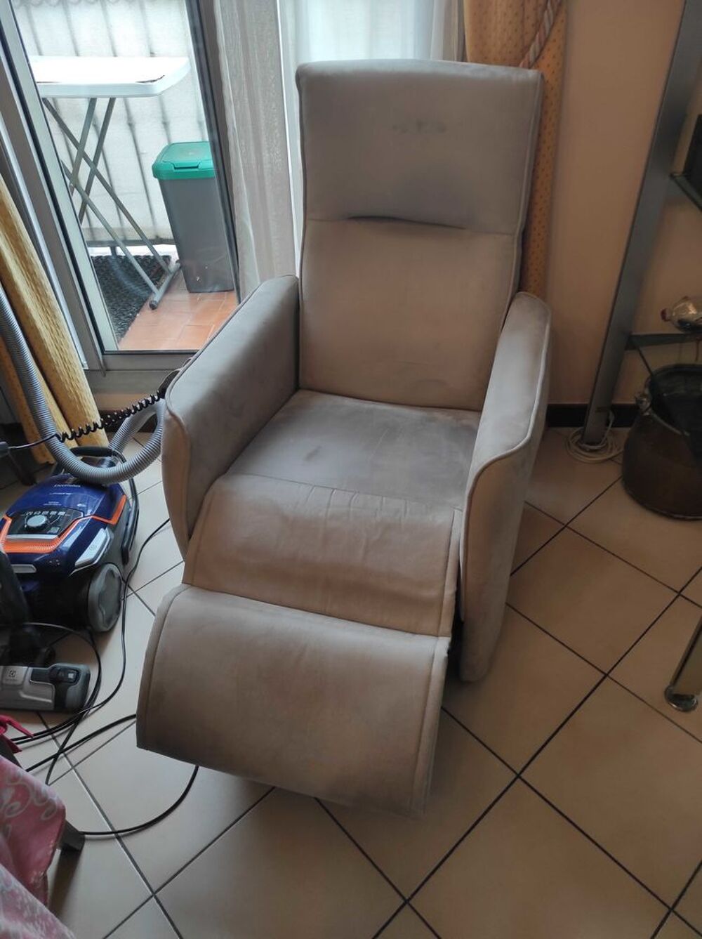Fauteuil de relaxation &eacute;lectrique Meubles