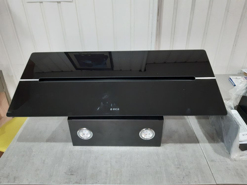hotte elica 90 Cm wise BK BL /A Electroménager