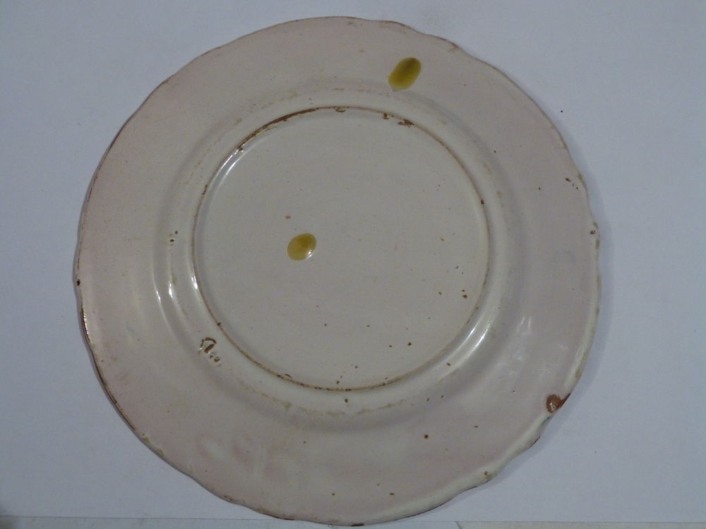 ASSIETTE HR QUIMPER bretonne au tablier 