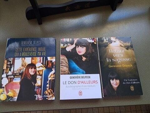 Lot de livre Genevi�ve delpech esoterisme voyance medium 24 F�ves (57)
