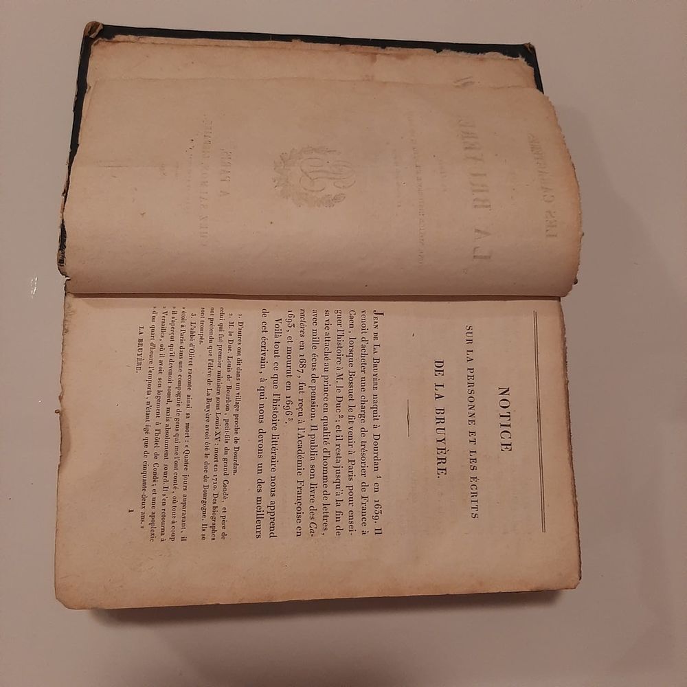 Livres anciens originale rare des istore des France. 