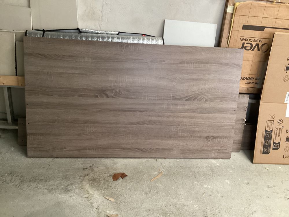 Lit 140 x 190 ch&ecirc;ne gris &eacute;tat neuf Meubles