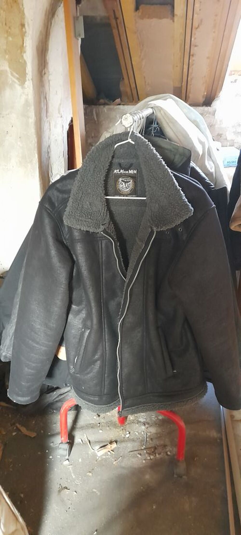 2 blousons Vêtements