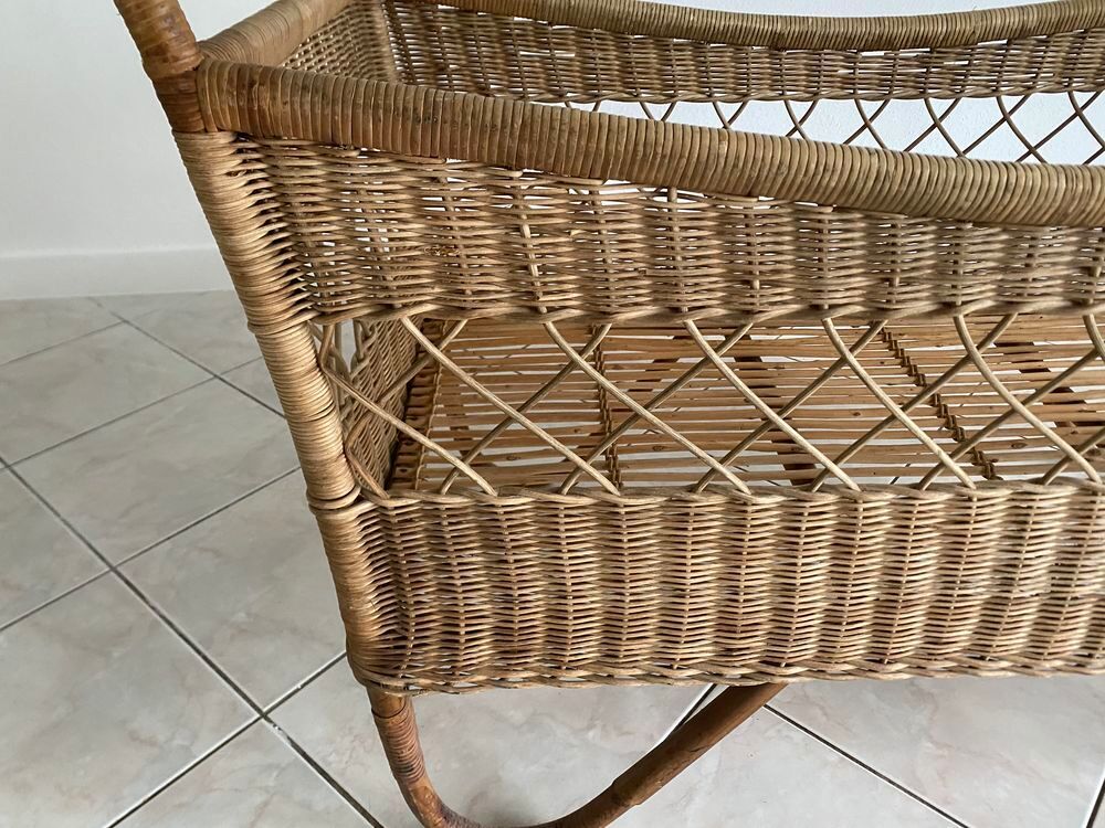 lit pour b&eacute;b&eacute; en rotin Mobilier enfants