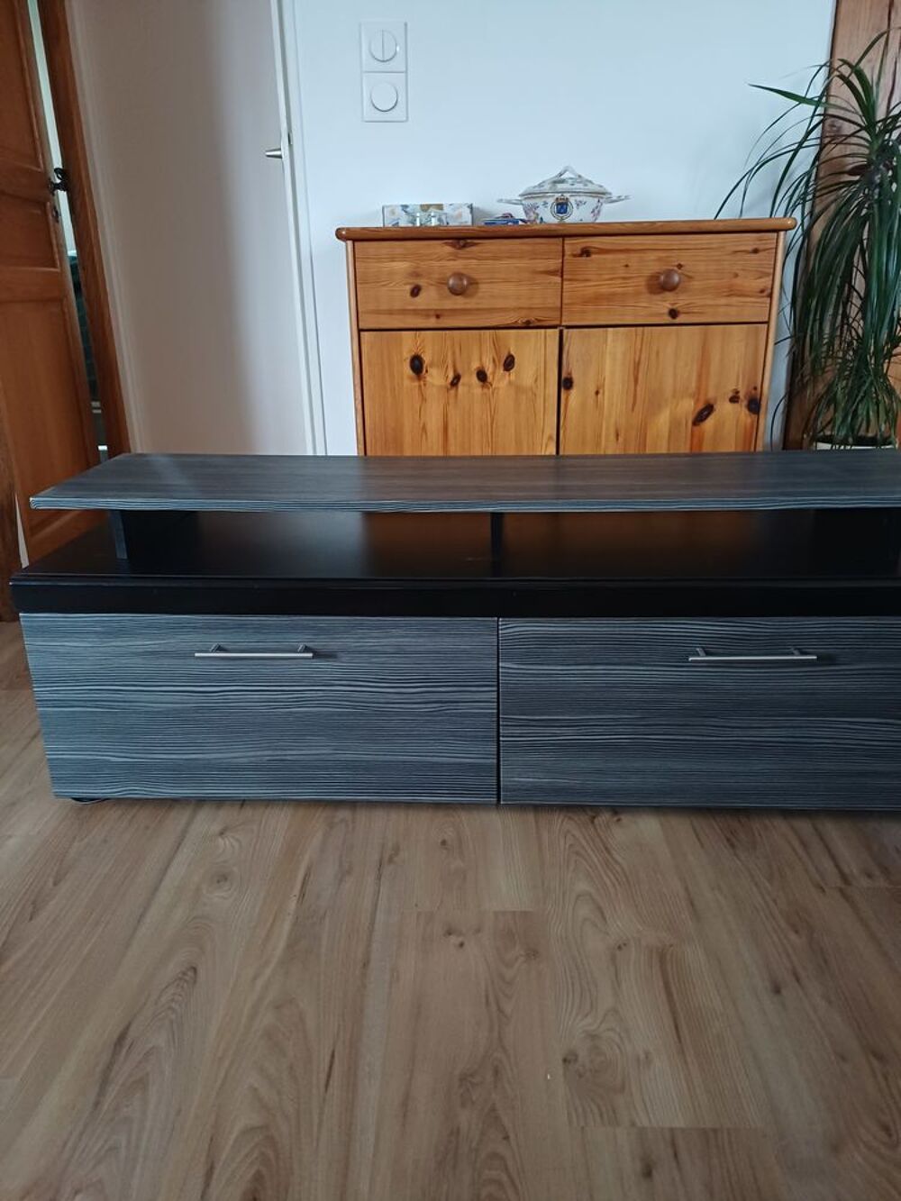 MEUBLE TV
Meubles