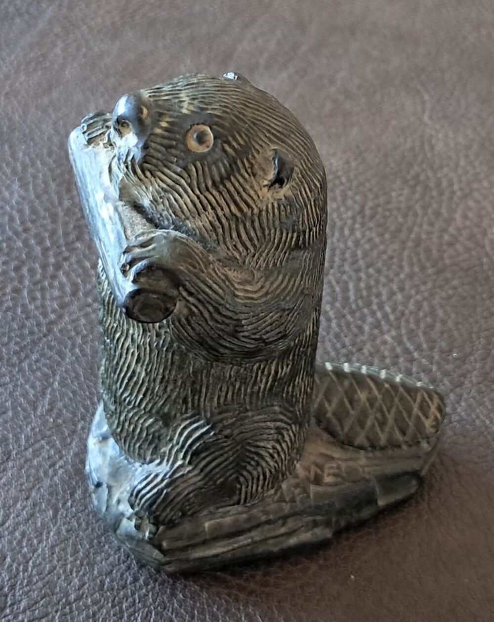 sculpture figurine animali&egrave;re en r&eacute;sine finition pierre Décoration