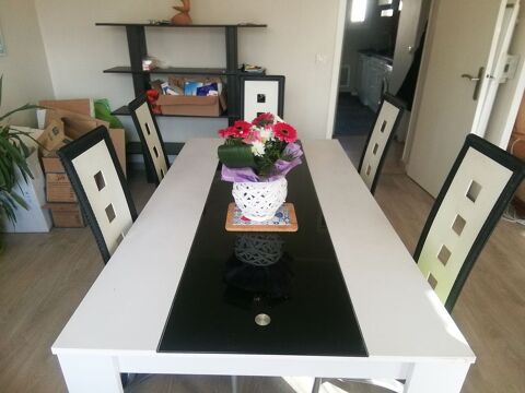 Table plus 6 chaises 120 Cahors (46)