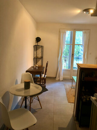  Appartement à louer 1 pièce 22 m² Aix-en-provence