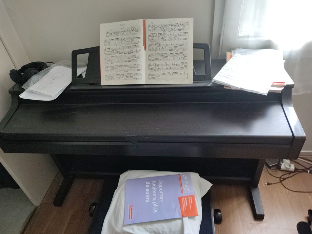 Piano num&eacute;rique Yamaha Clavinova CLP 860 Instruments de musique