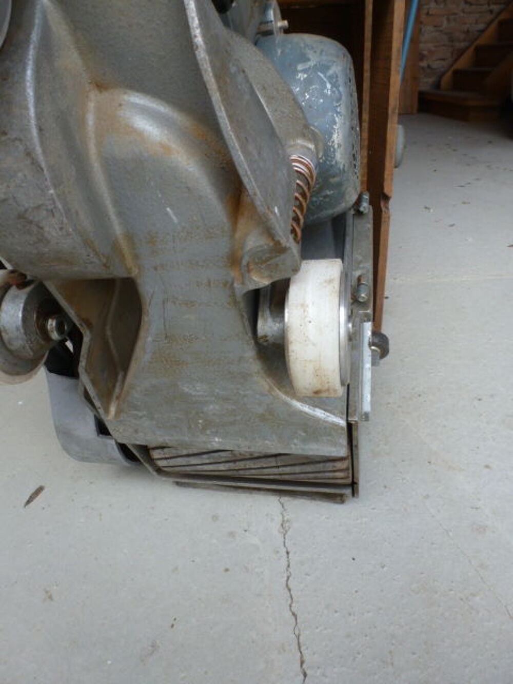 PONCEUSE &agrave; PARQUET PRO Bricolage