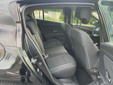 Renault megane iii Megane 2013 Essence 1.2 TCE 115cv rien &