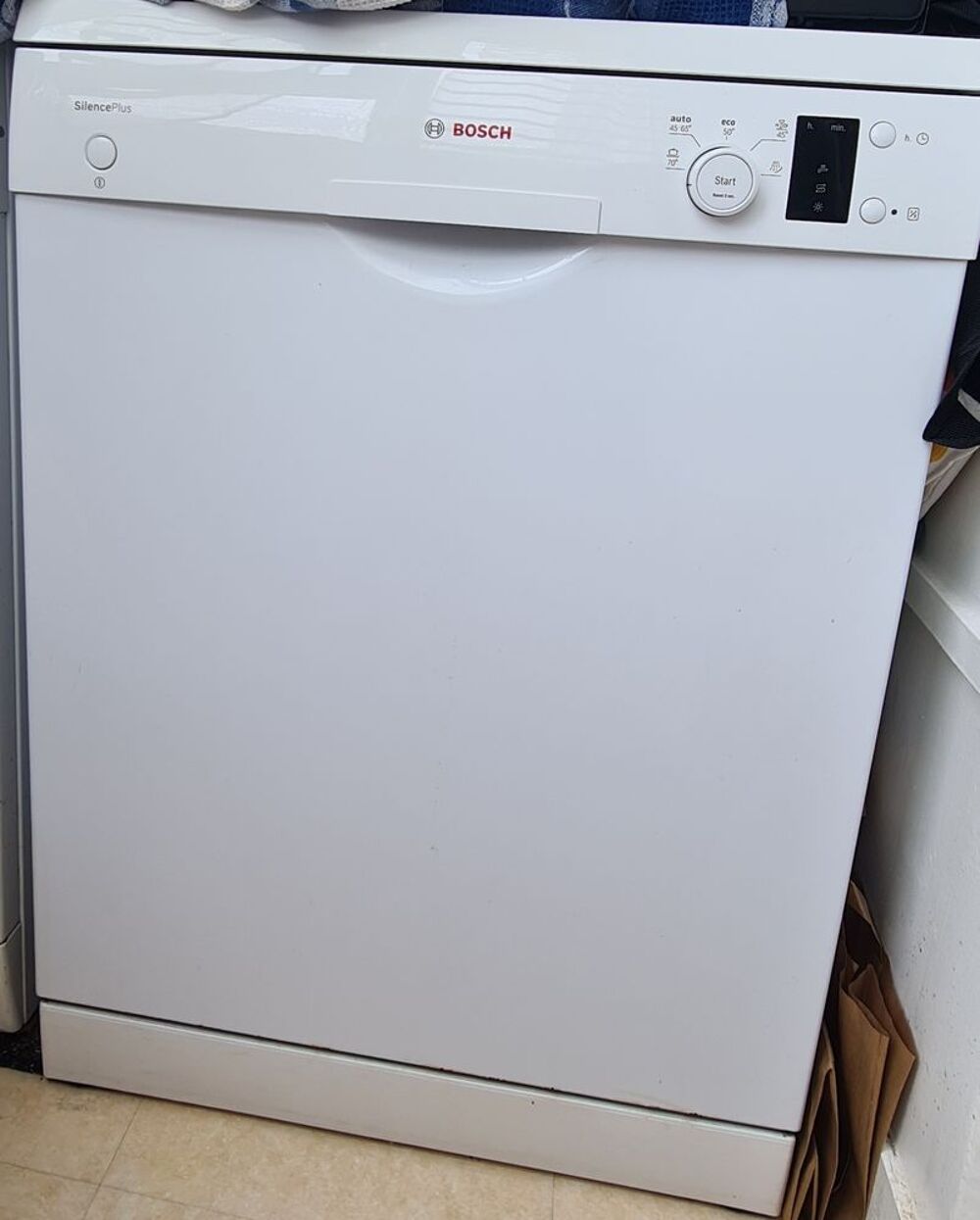 Lave vaisselle BOSCH en tr&egrave;s bonne &eacute;tat Electroménager