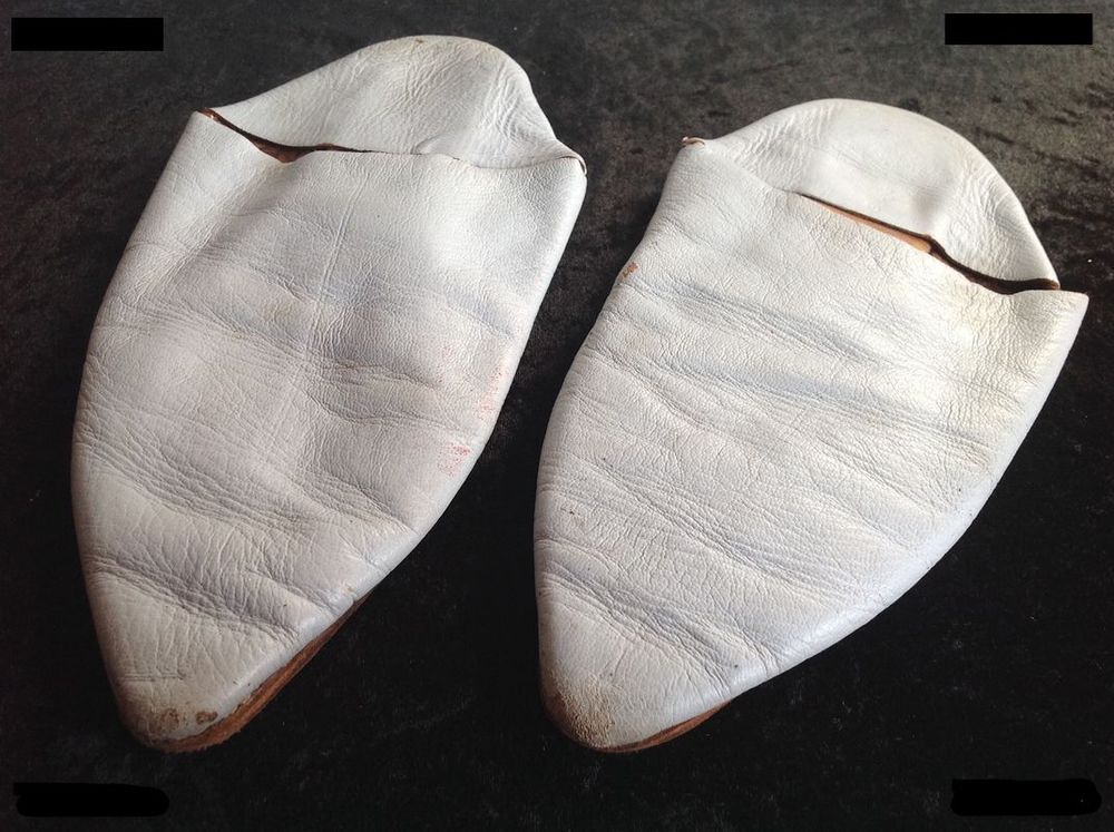 BABOUCHES GRISES TAILLE 37 Envoi Possible
Chaussures