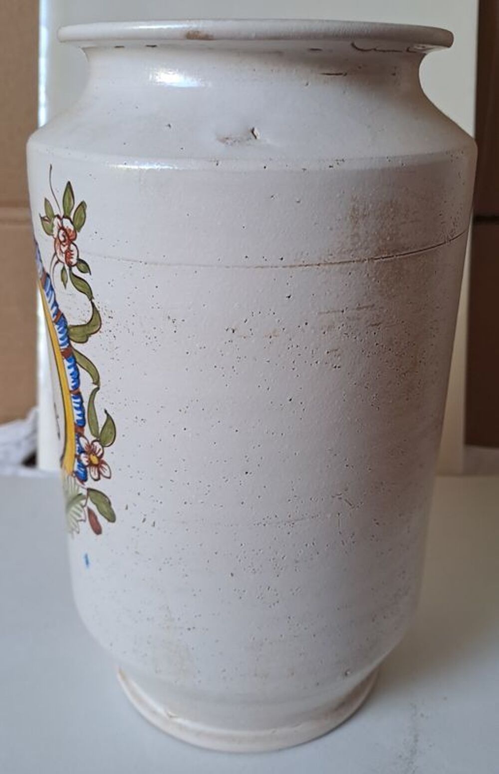 Pot de pharmacie ancien 