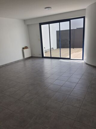  Appartement � louer 4 pi�ces 115 m�