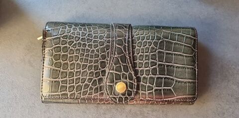 Tr�s beau compagnon Paquetage NEUF 15 Oullins (69)