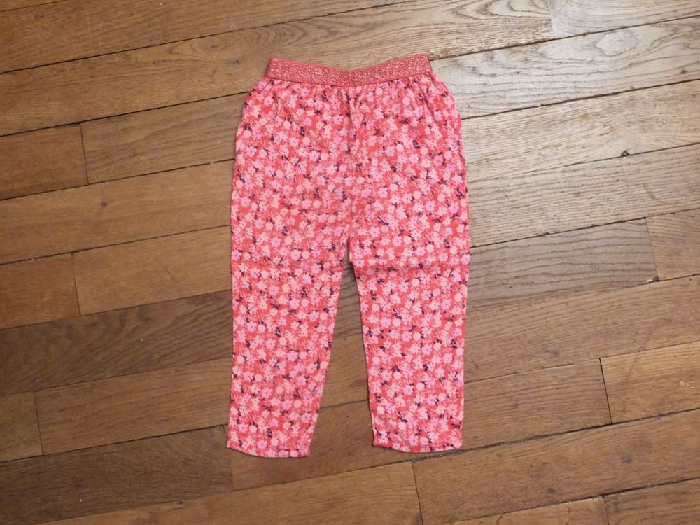 Pantalon L&eacute;ger Rose Fleuri avec 2 Poches- Du Pareil Au M&ecirc;me Vtements enfants