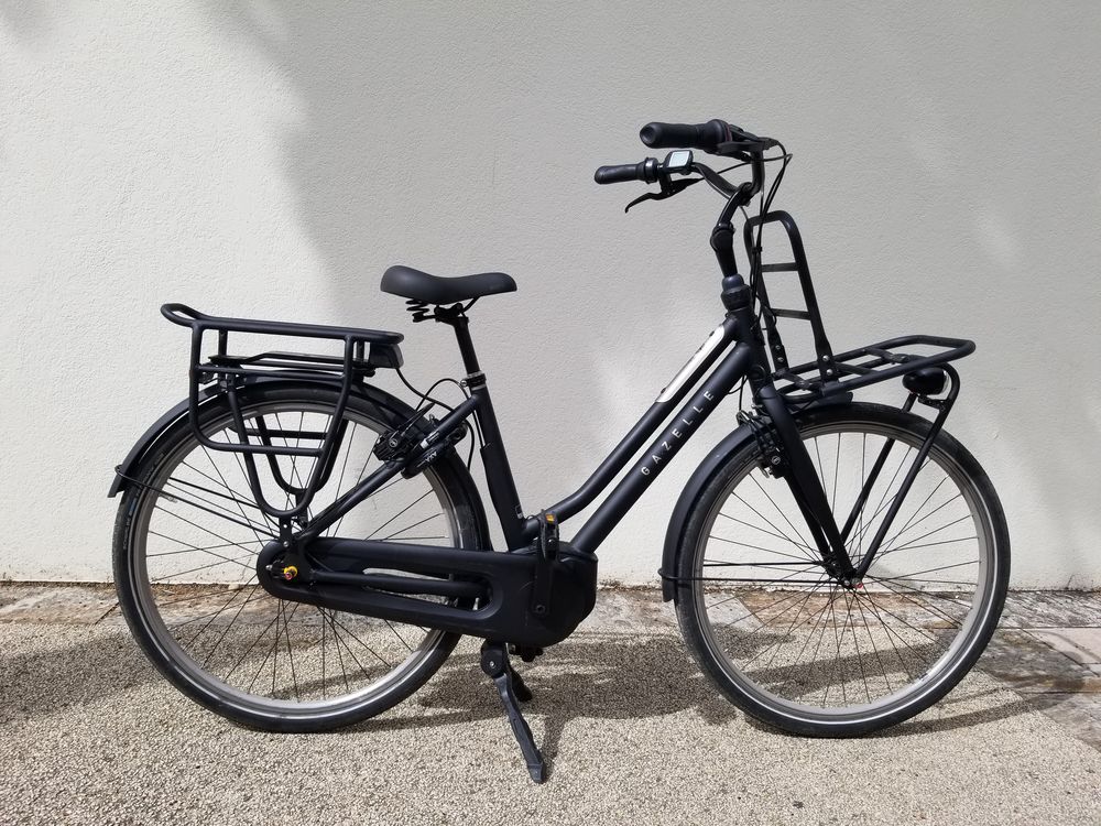 V&eacute;lo hollandais ville VAE Porteur Gazellle HeavyDuty C7HMB Vélos