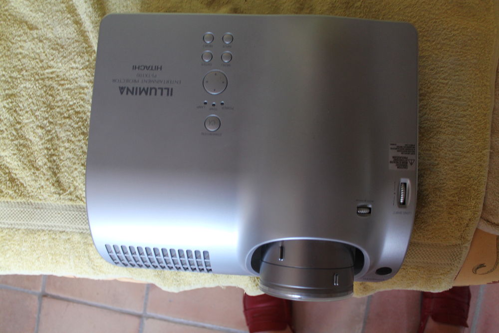 video projecteur HITACHI PJ TX100 Photos/Video/TV