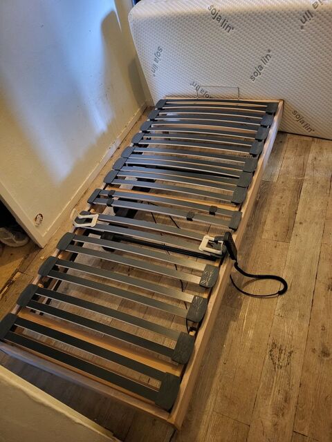Sommier electrique 0.90x 2.00 plus matelas servie une fois 350 Marcilly-sur-Tille (21)