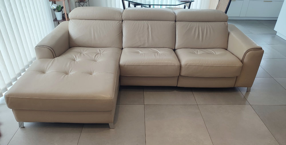Beau Canap&eacute; cuir avec m&eacute;ridienne et relax &eacute;lectrique Meubles
