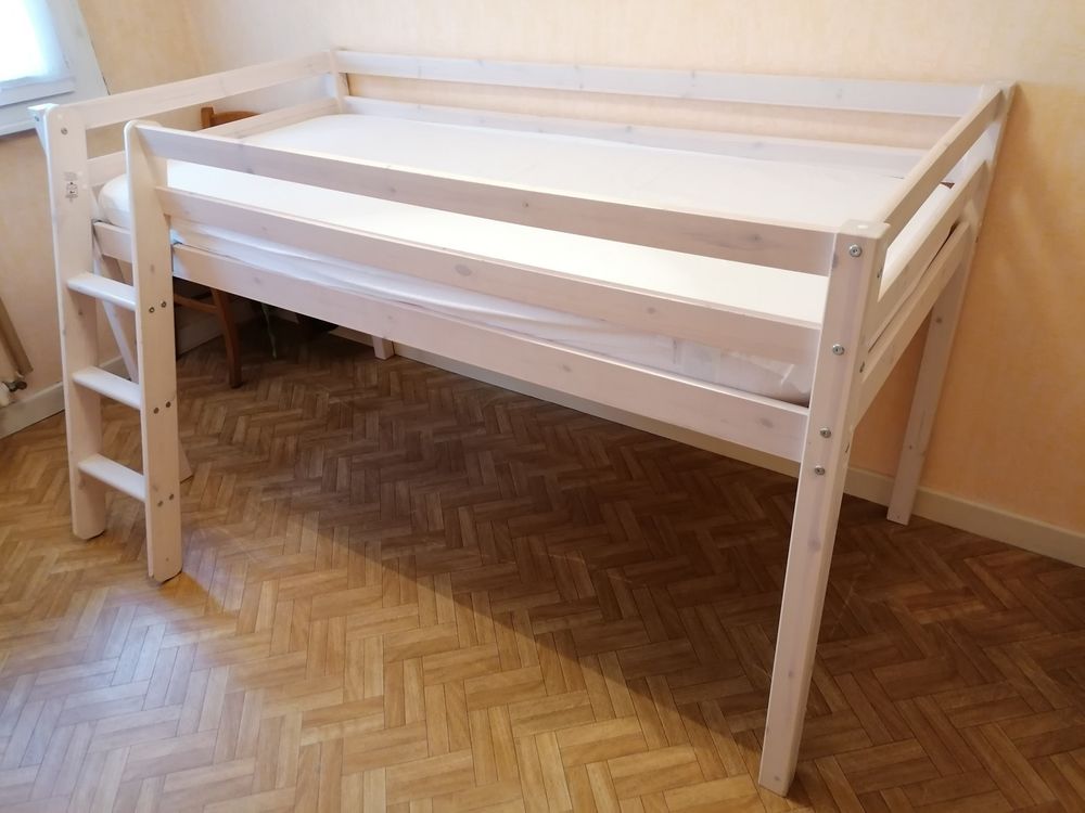 Lit mi hauteur Mobilier enfants