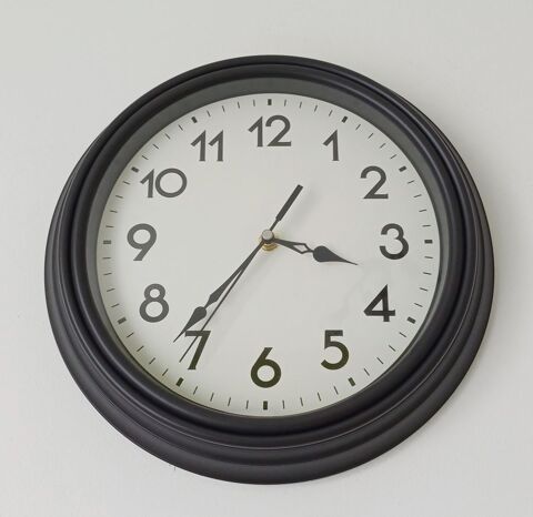 Horloge murale noire style r�tro 10 Marseille 10 (13)