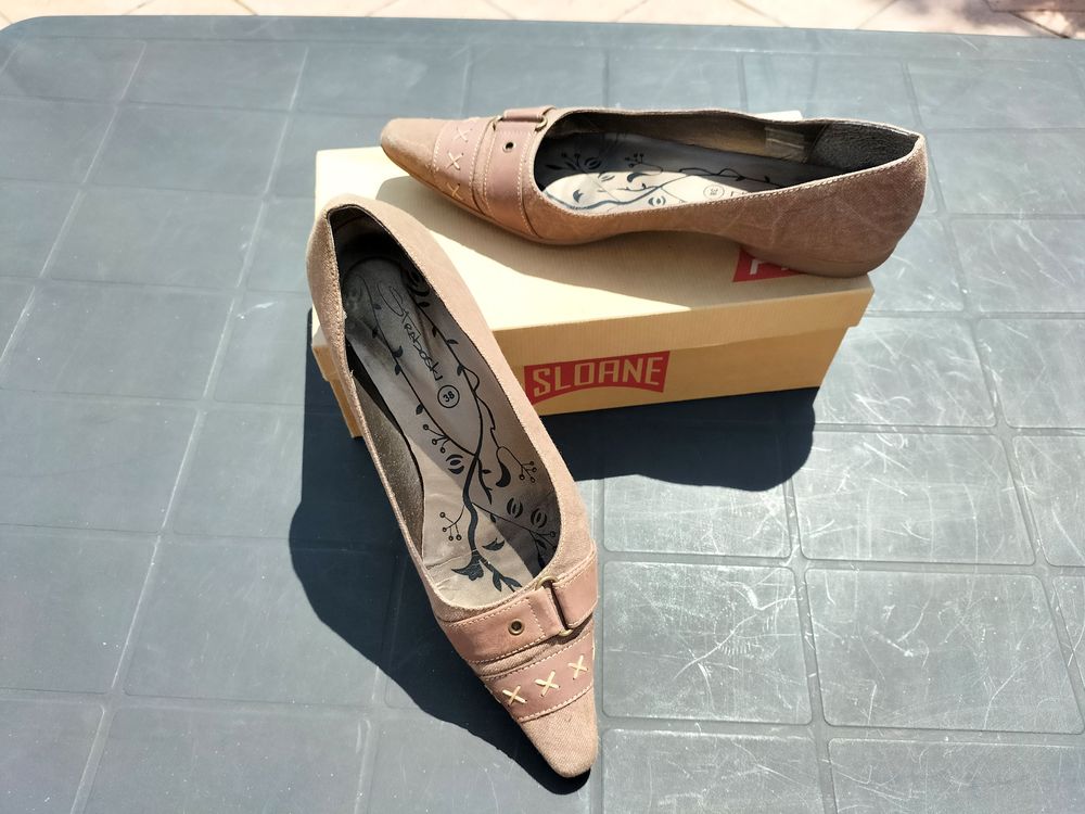 Chaussure Neuve T38 Jamais port&eacute;e Chaussures