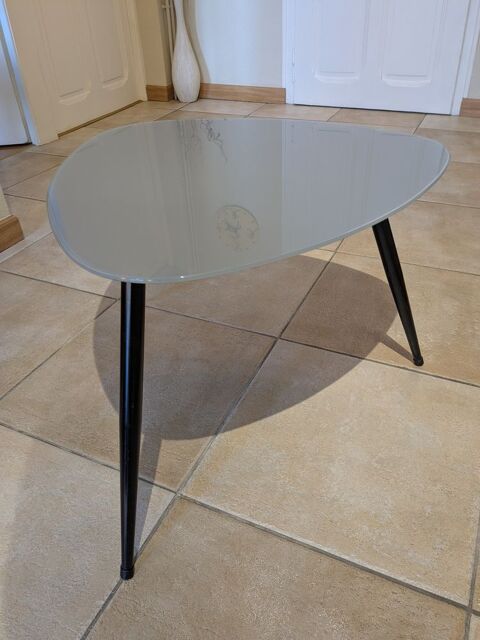 Table basse 16 Cran-Gevrier (74)