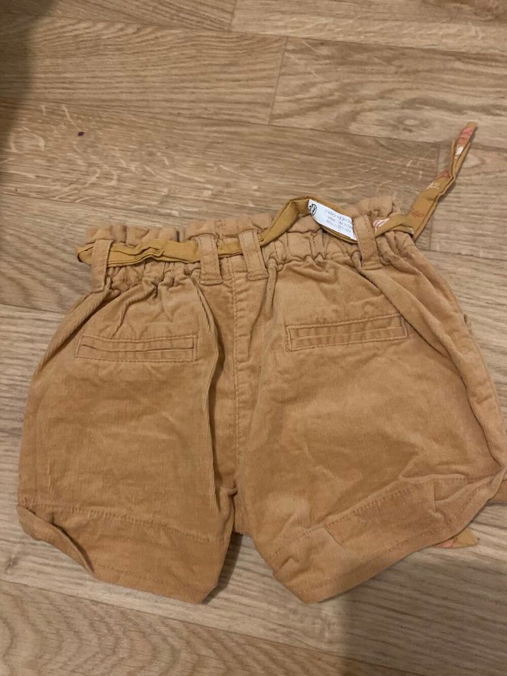 lot v&ecirc;tements b&eacute;b&eacute; fille Vêtements enfants