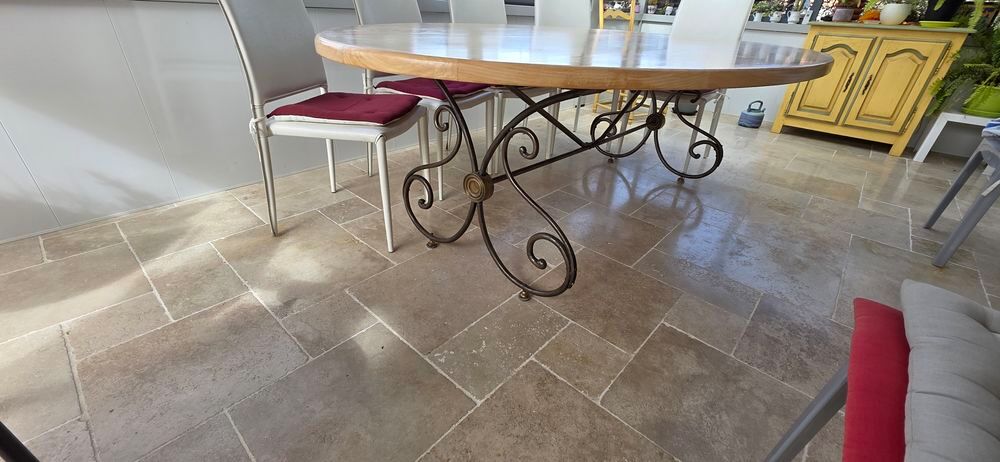 Grande table ovale 10 &agrave; 12 convives Meubles