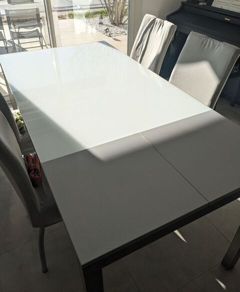 Table  manger en verre 150 Lattes (34)
