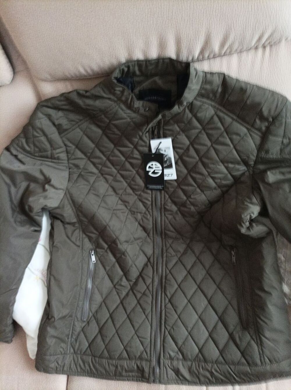 Veste matelass&eacute;e vert fonc&eacute; Vêtements