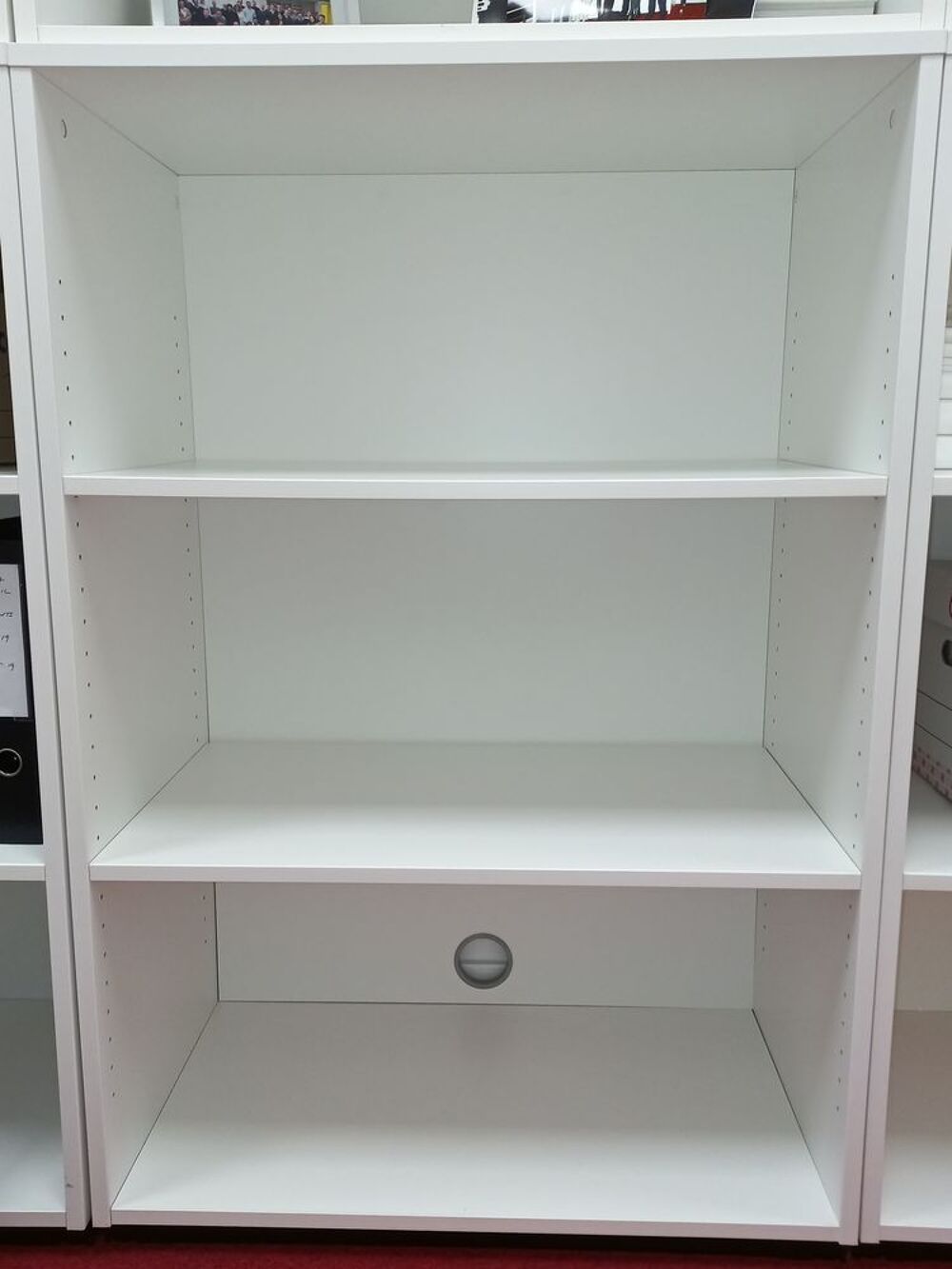Meuble blanc Ikea (mod&egrave;le Galant) 2 &eacute;tag&egrave;res Meubles
