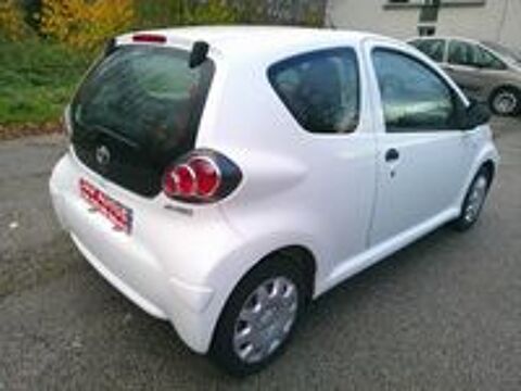 Aygo 1.0vvt-i 70cv 2012 occasion 42100 Saint-Etienne