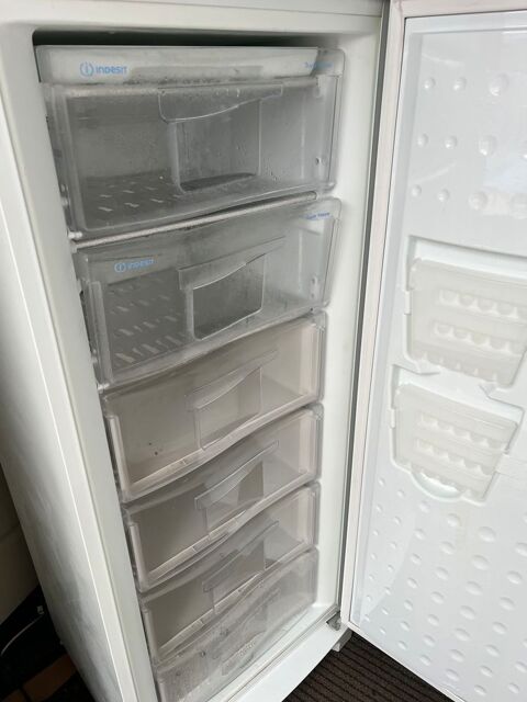 Cong�lateur � 5 tiroirs 90 Roumazi�res-Loubert (16)