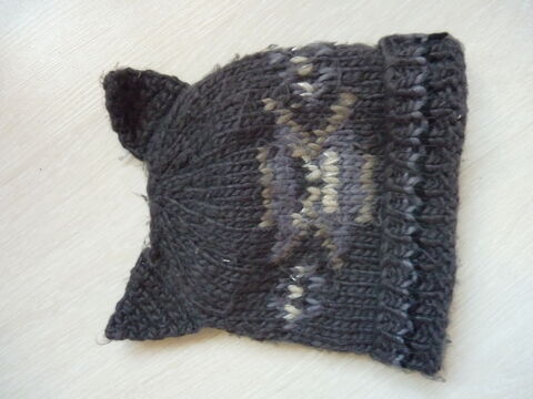 Bonnet IKKS fille 4 ans TBE 5 Brienne-le-Chteau (10)