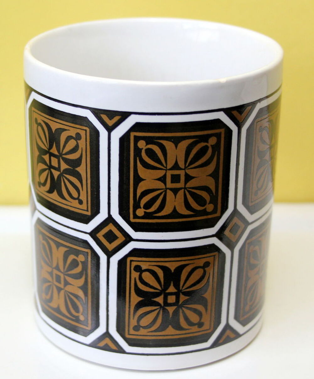 Tasse mug vintage 60 - 70 STAFFORDSHIRE POTTERIES ENGLAND da Cuisine