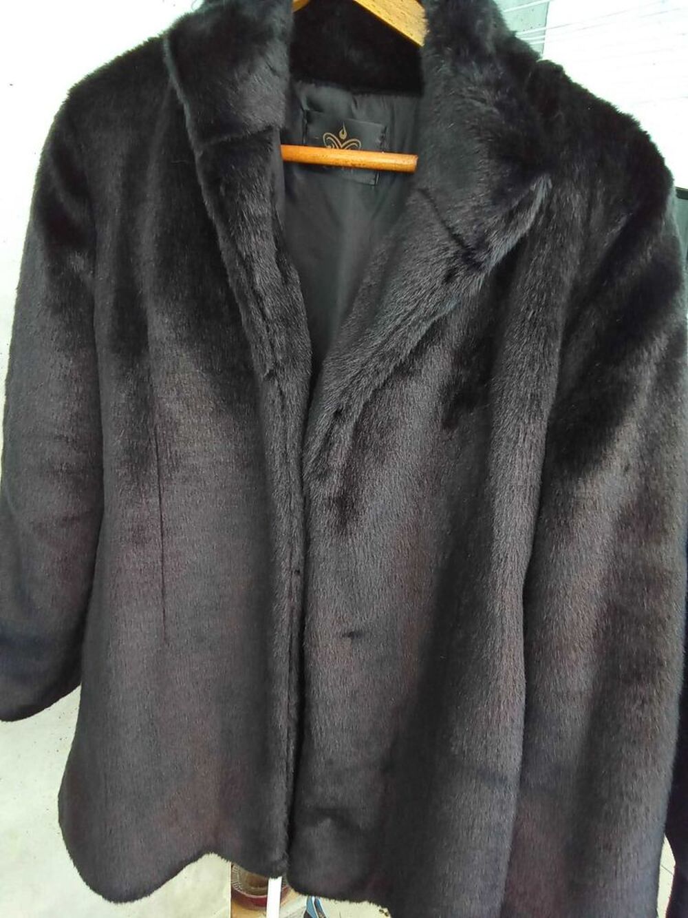Veste courte taille M Vêtements