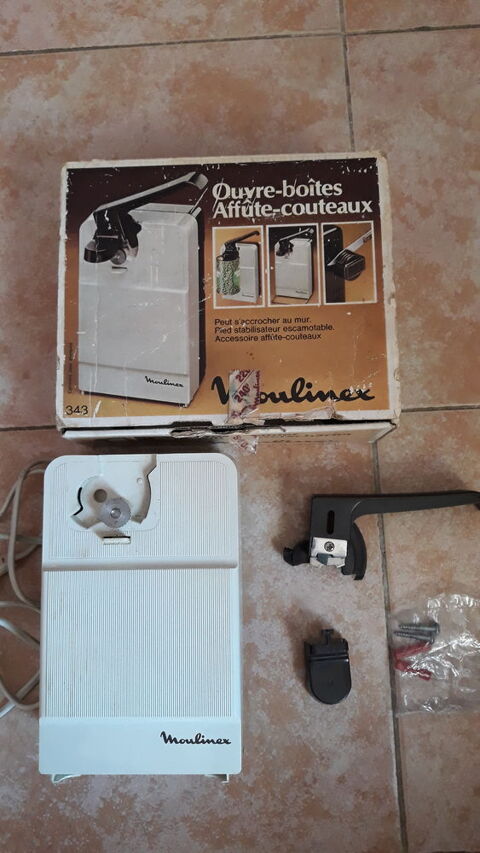 ouvre boite moulinex vintage 
20 La Seyne-sur-Mer (83)