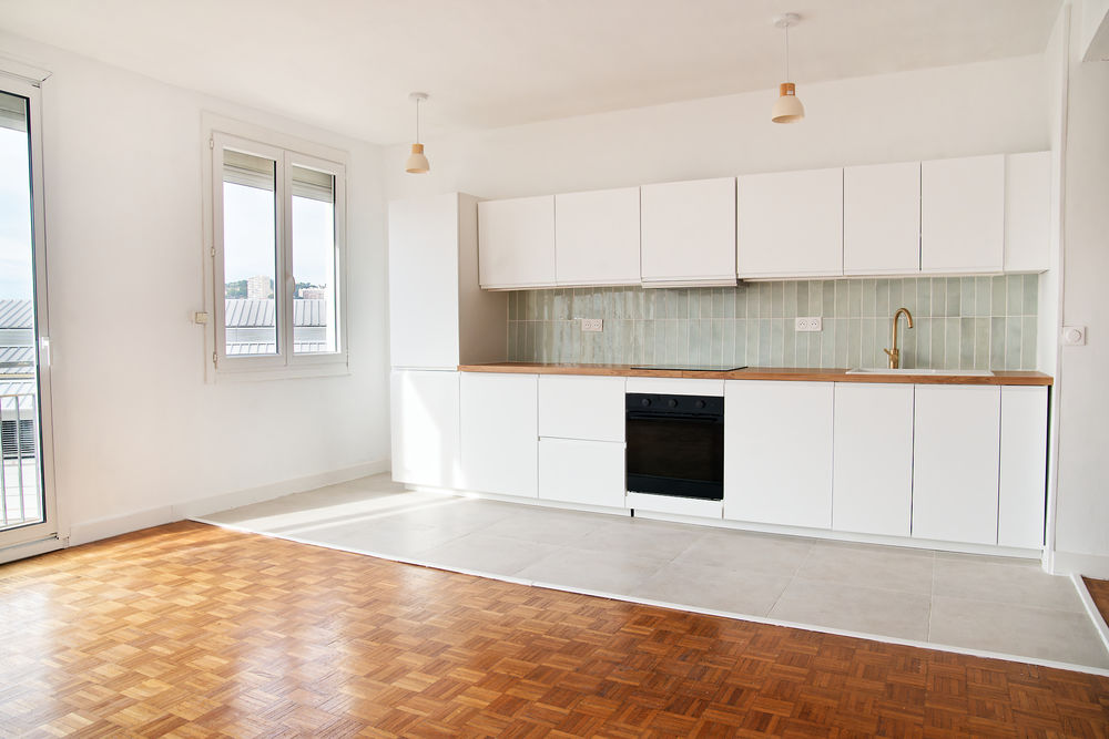 Vente Appartement Appartement 4 pièces 84 m² Marseille 8