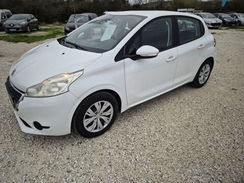 Peugeot 208 2013 occasion Vedène 84270