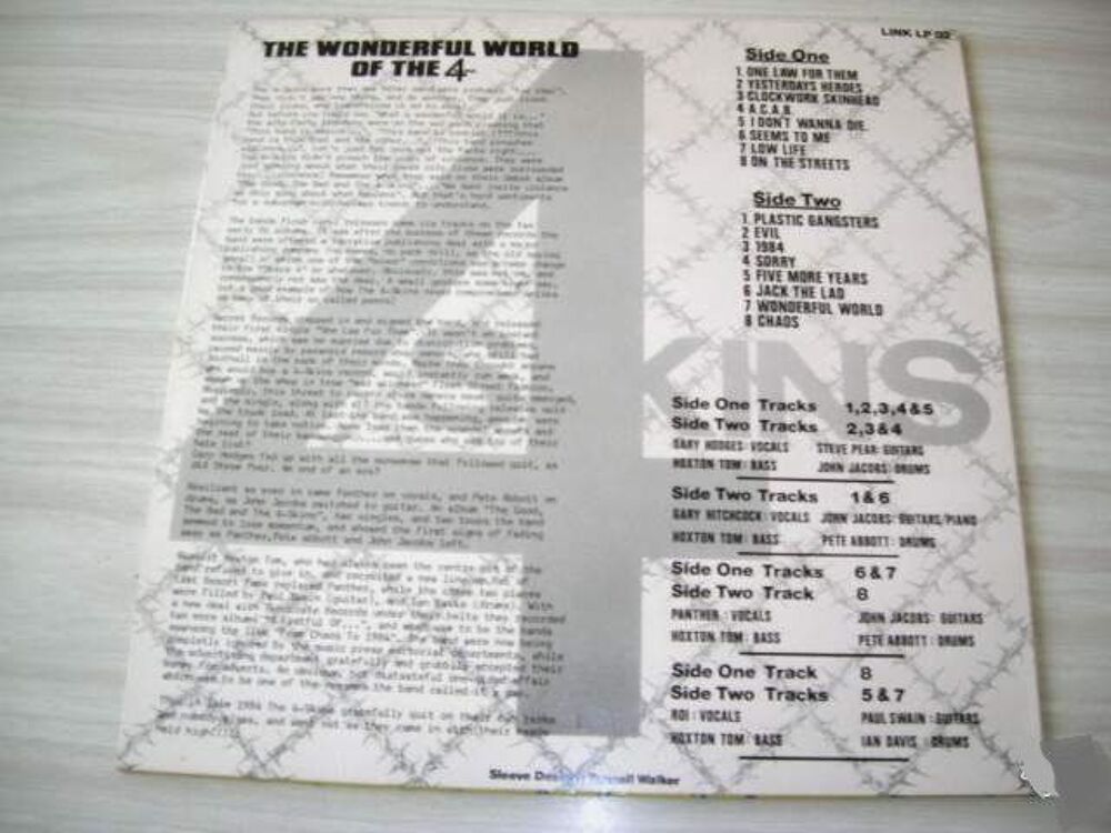 THE WONDERFUL WORLD OF THE 4 SKINS (PUNK) CD et vinyles